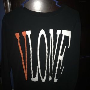 Vlone longsleeve